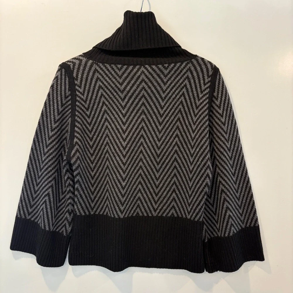 Saks Fifth Avenue‎ Womens Super Fine Merino Wool Cowl Neck Sweater Size Small